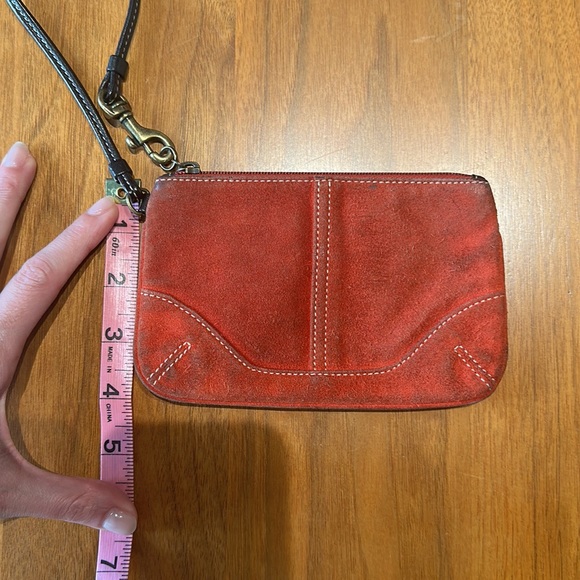 Coach red suede wristlet - Picture 5 of 6